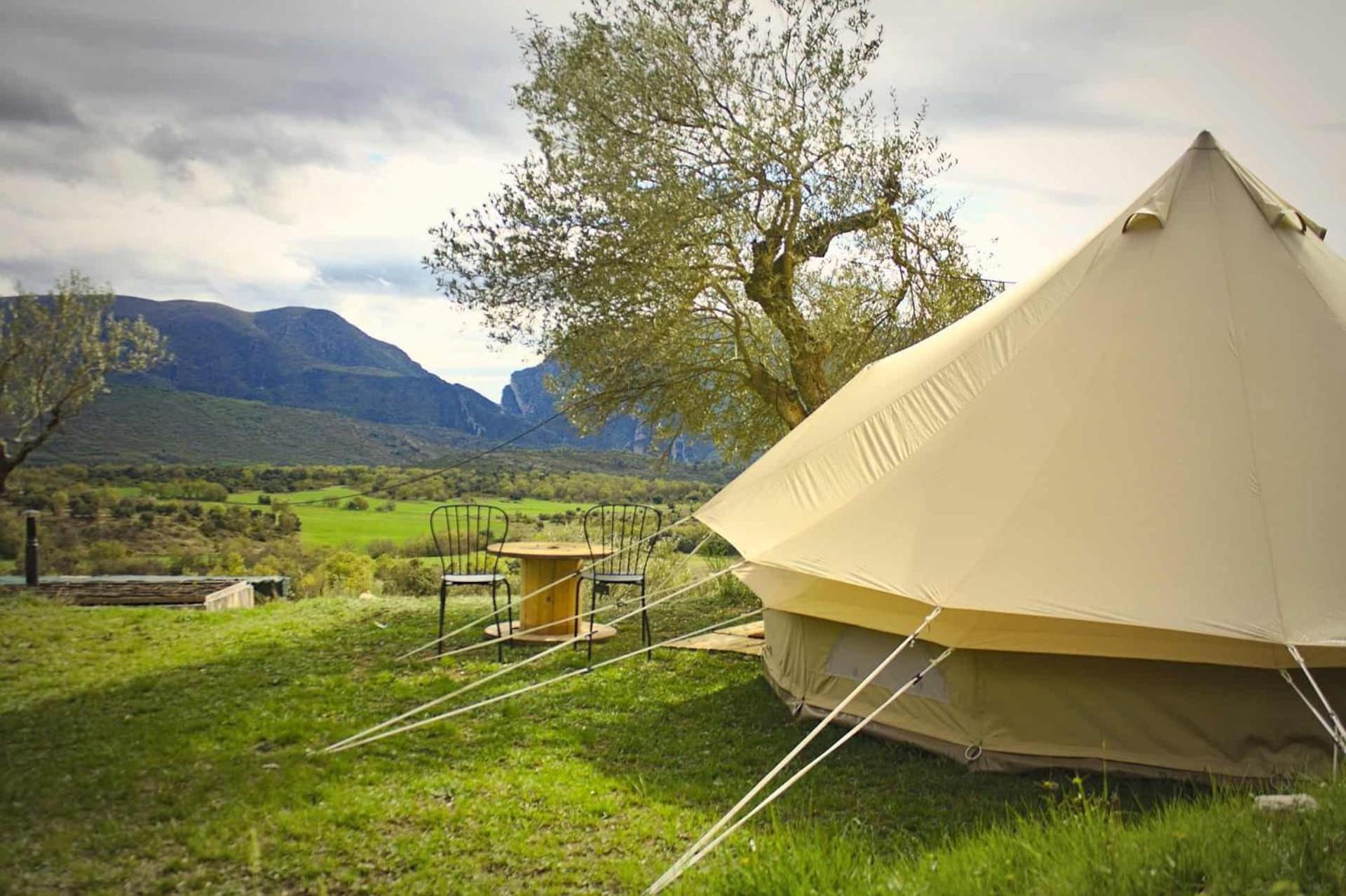 Campsite Terra Del Congost - En La Naturaleza Frente Al Congost De Montrebei Castissent