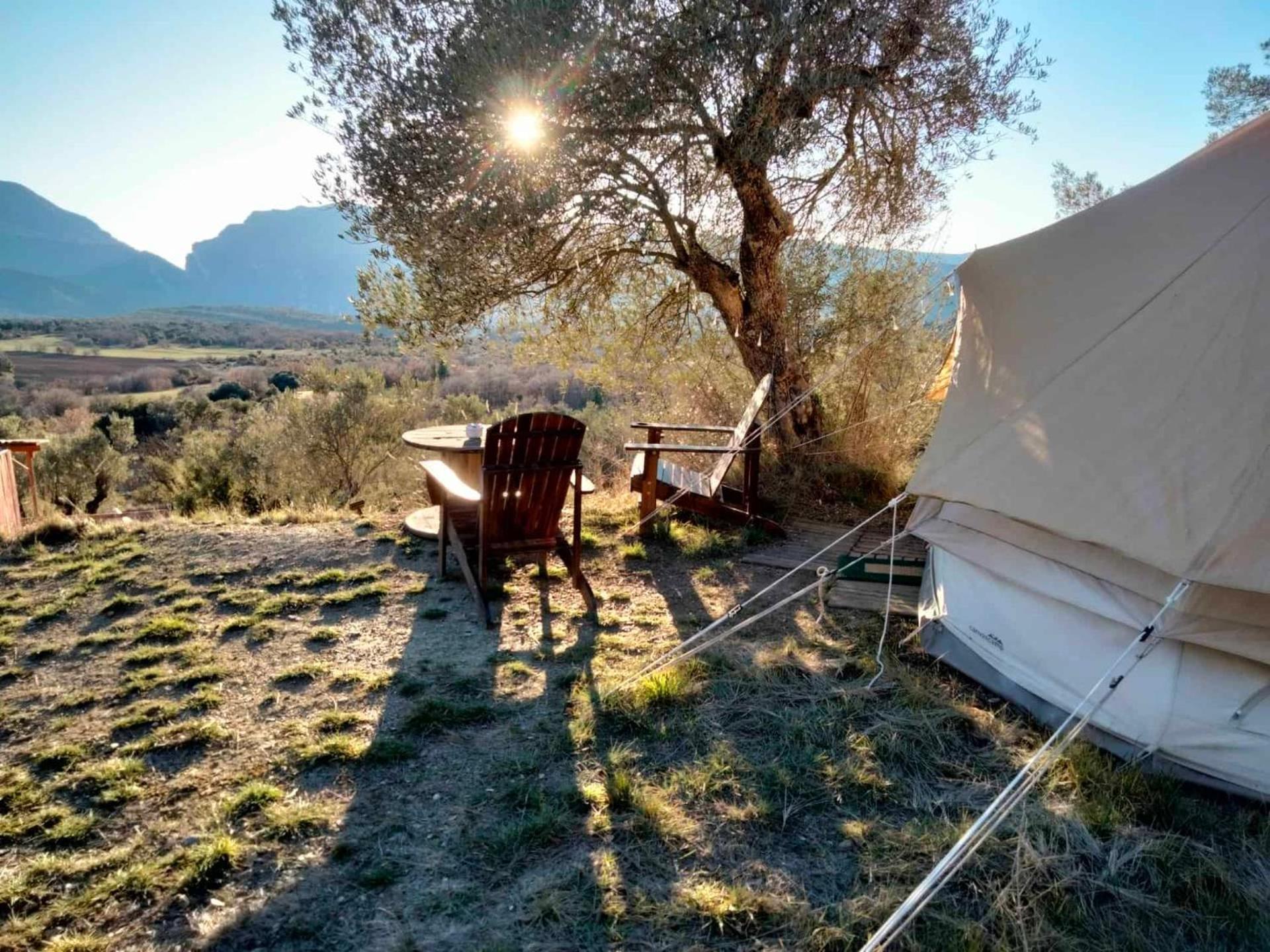 Campsite Terra Del Congost - En La Naturaleza Frente Al Congost De Montrebei Castissent